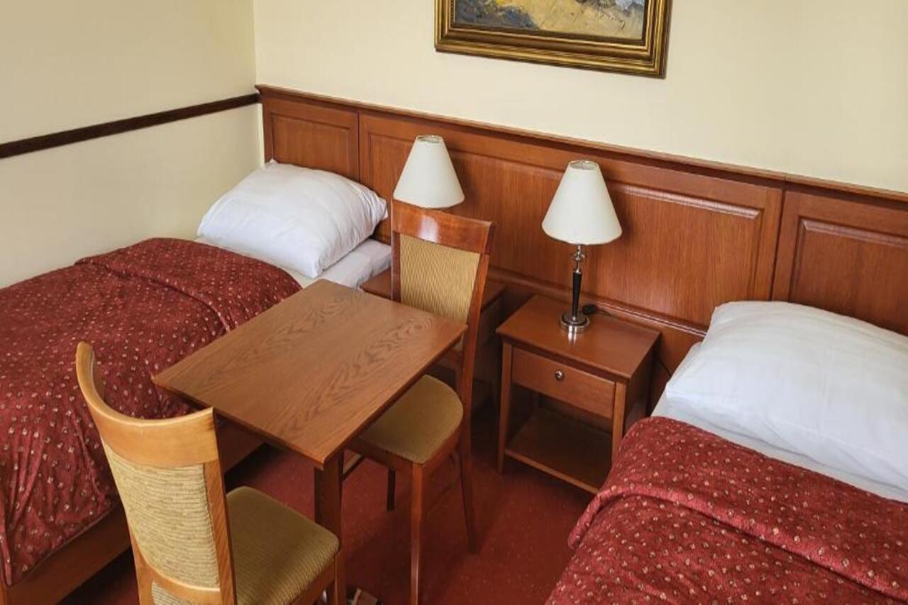 Hotel Matysak Братислава Екстер'єр фото