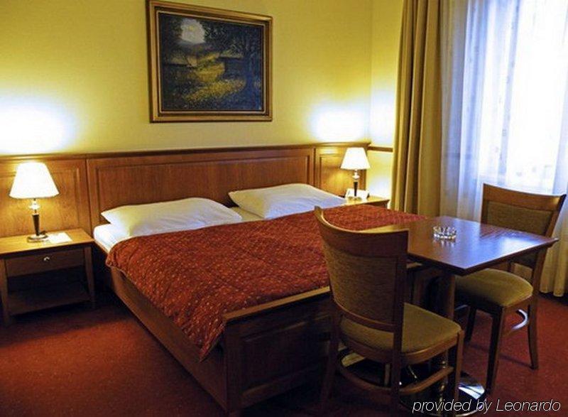 Hotel Matysak Братислава Номер фото